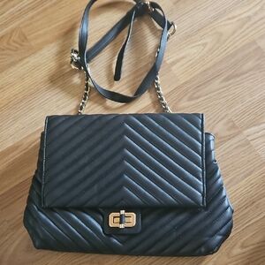 Black Quilted Chain-Handle Shoulder Bag